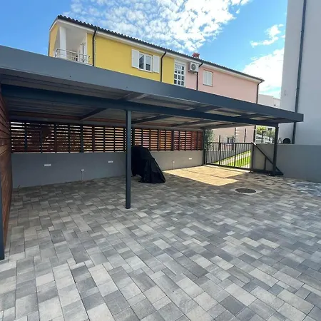 Rezidencija Arminan S2 Novigrad (Istria)