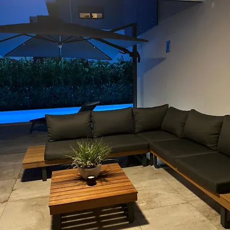 Rezidencija Arminan S2 Apartment