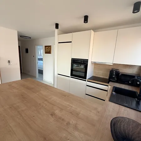 شقة Arminan 52 Terrace, Pool Free Parking -novigrad *