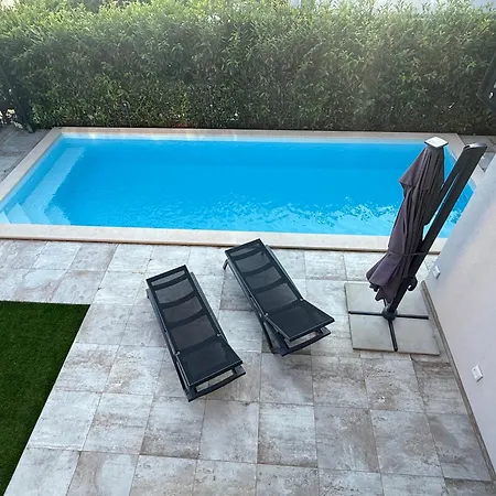 Rezidencija Arminan S2 Apartment *