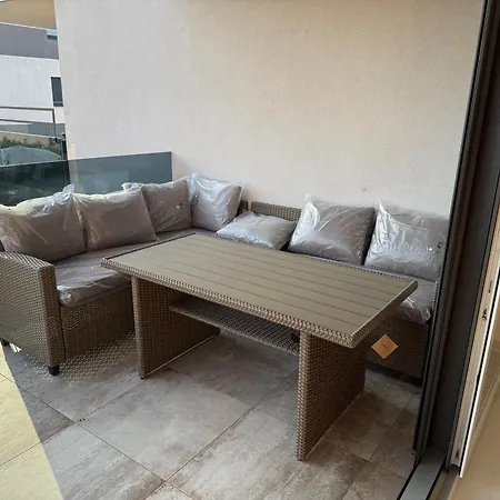شقة Arminan 52 Terrace, Pool Free Parking -novigrad