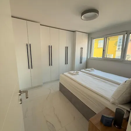 شقة Arminan 52 Terrace, Pool Free Parking -novigrad Novigrad Istria